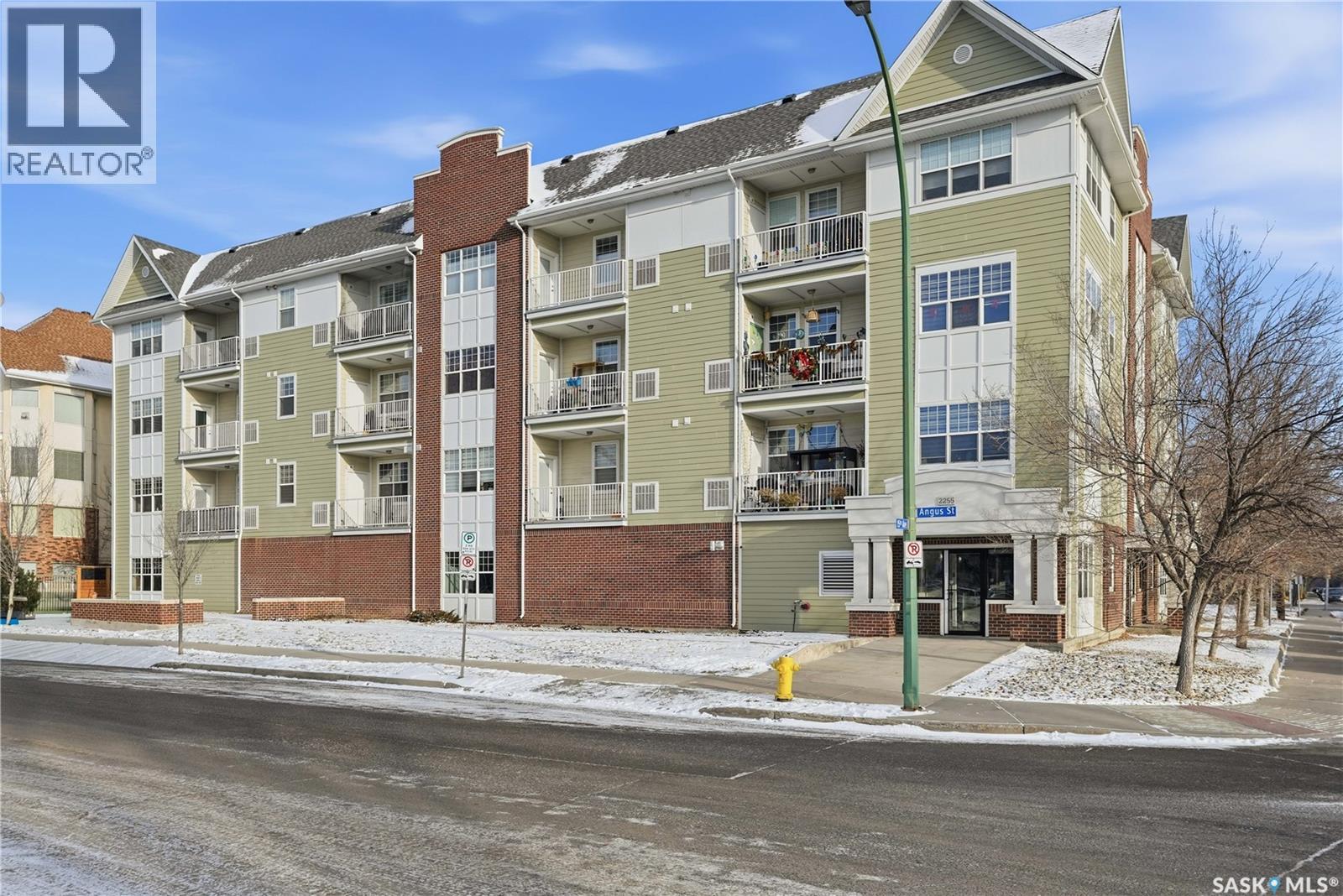 305 2255 Angus Street, Regina, Saskatchewan  S4T 2A3 - Photo 2 - SK025215