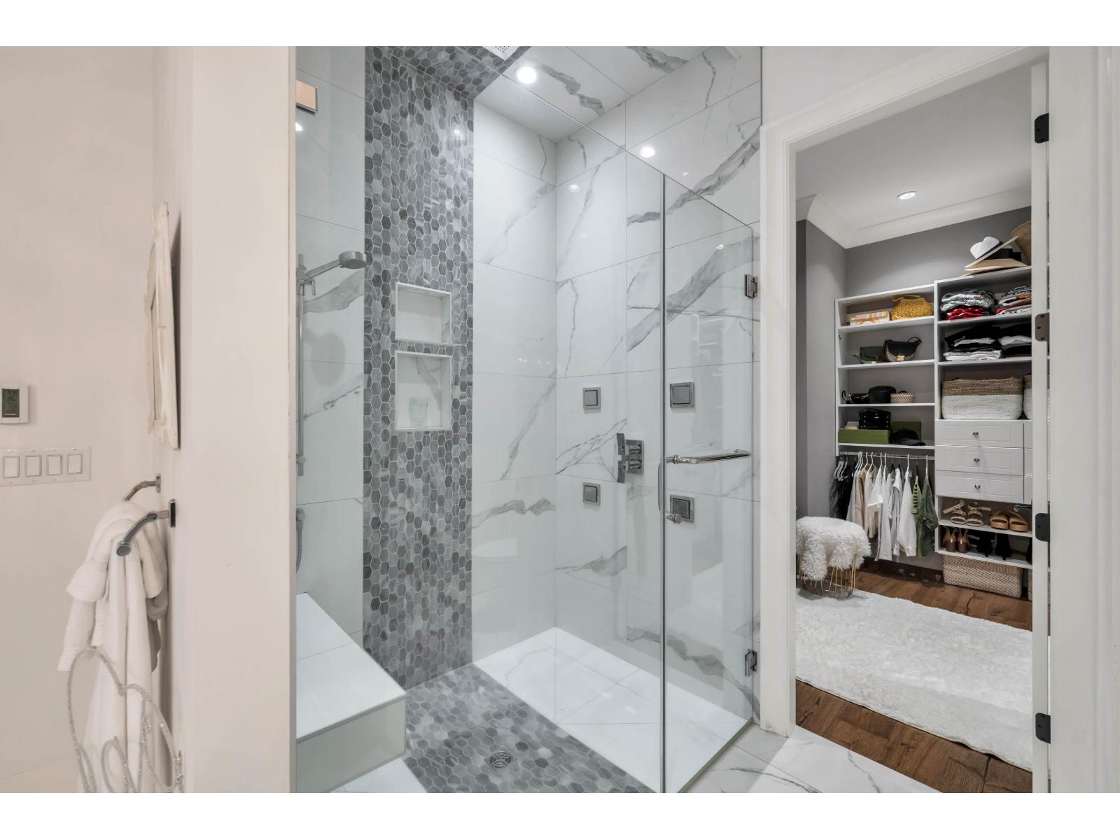 21842 44 Avenue, Langley, British Columbia  V3A 3E8 - Photo 18 - R3072085