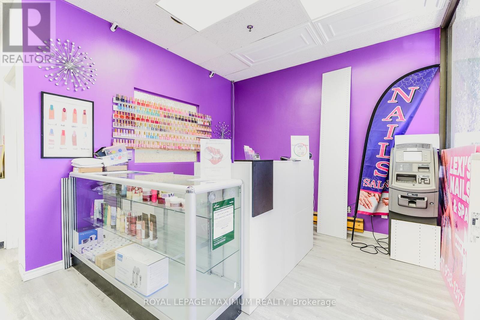 C10 - 4220 Steeles Avenue W, Vaughan, Ontario  L4L 3S8 - Photo 5 - N12602992