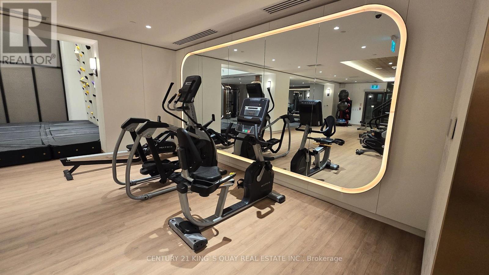 236 - 1100 Sheppard Avenue W, Toronto, Ontario  M3K 0E4 - Photo 5 - W12602998