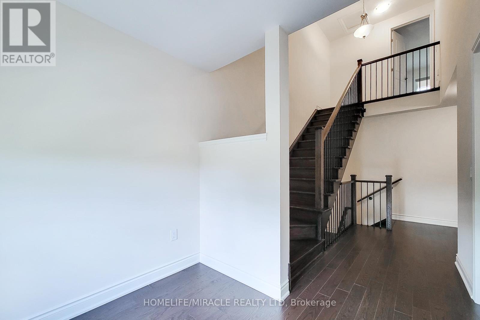 1101 Garner Road E, Hamilton, Ontario  L9G 3K9 - Photo 23 - X12602962