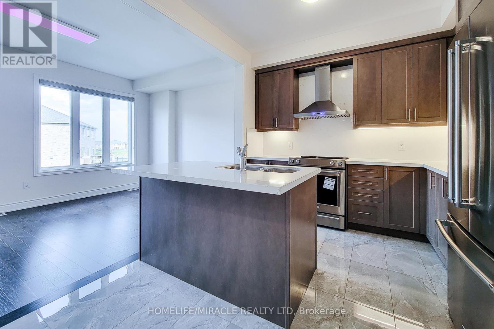 1101 Garner Road E, Hamilton, Ontario  L9G 3K9 - Photo 8 - X12602962