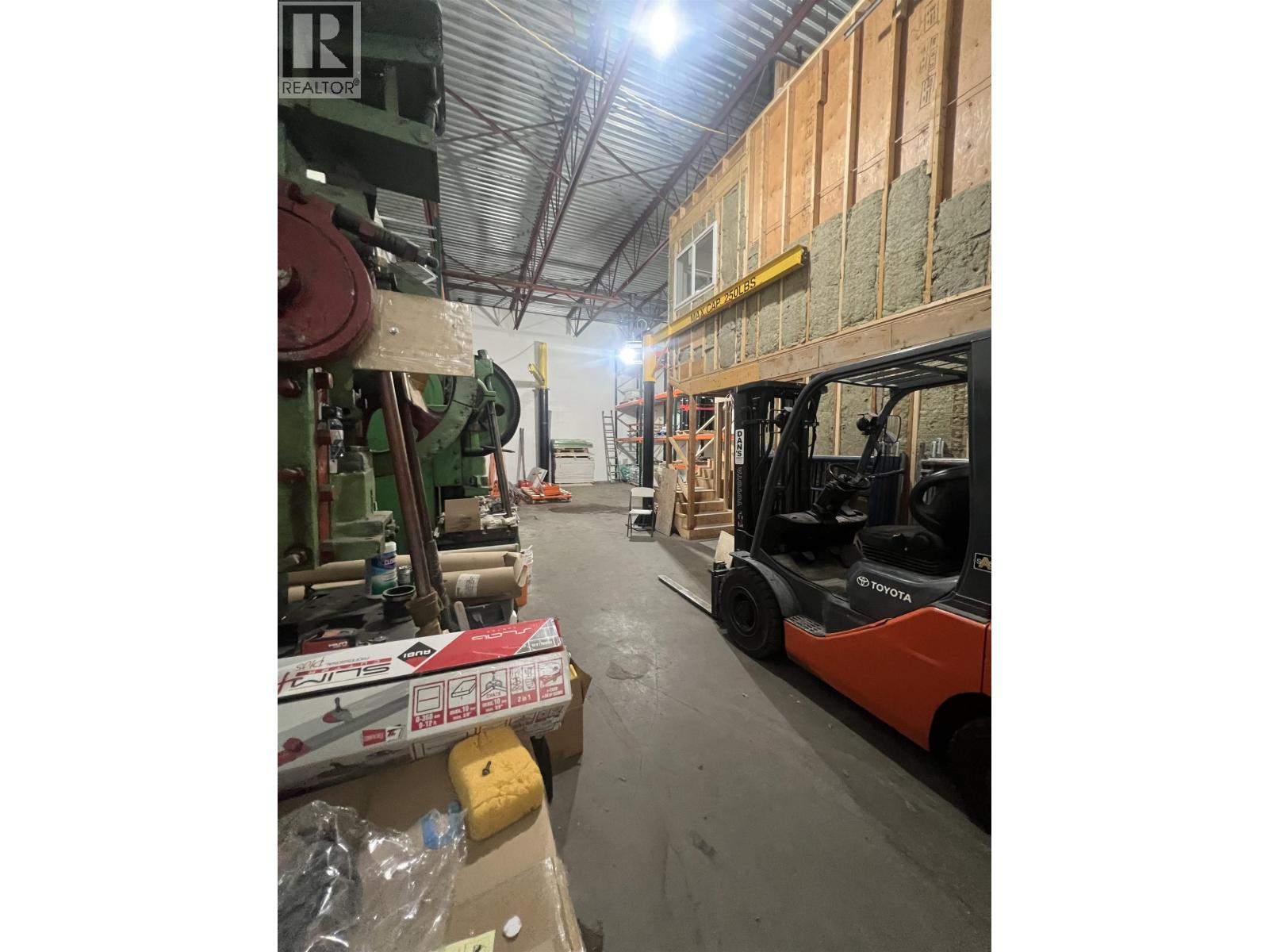 105 4713 Byrne Road, Burnaby, British Columbia  V5J 3H6 - Photo 2 - C8073459