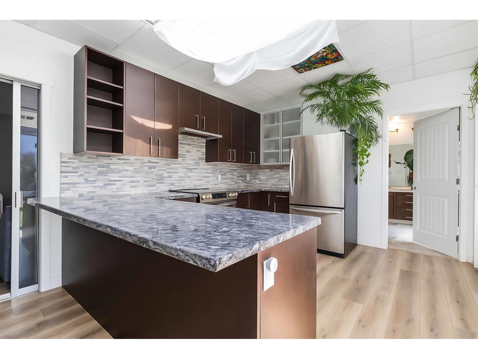 10087 Mountainview Road, Mission, British Columbia  V2V 4J1 - Photo 7 - R3072322