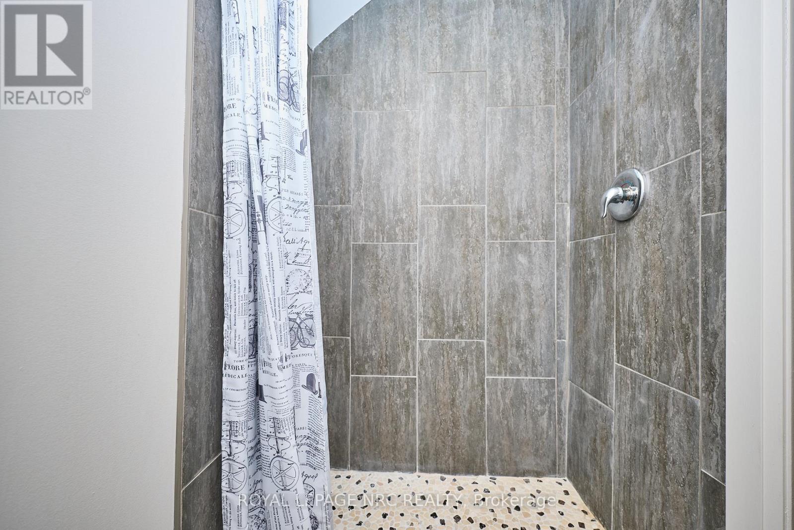 2032 York Road, Niagara-On-The-Lake, Ontario L0S 1J0 - Photo 23 - X12580552