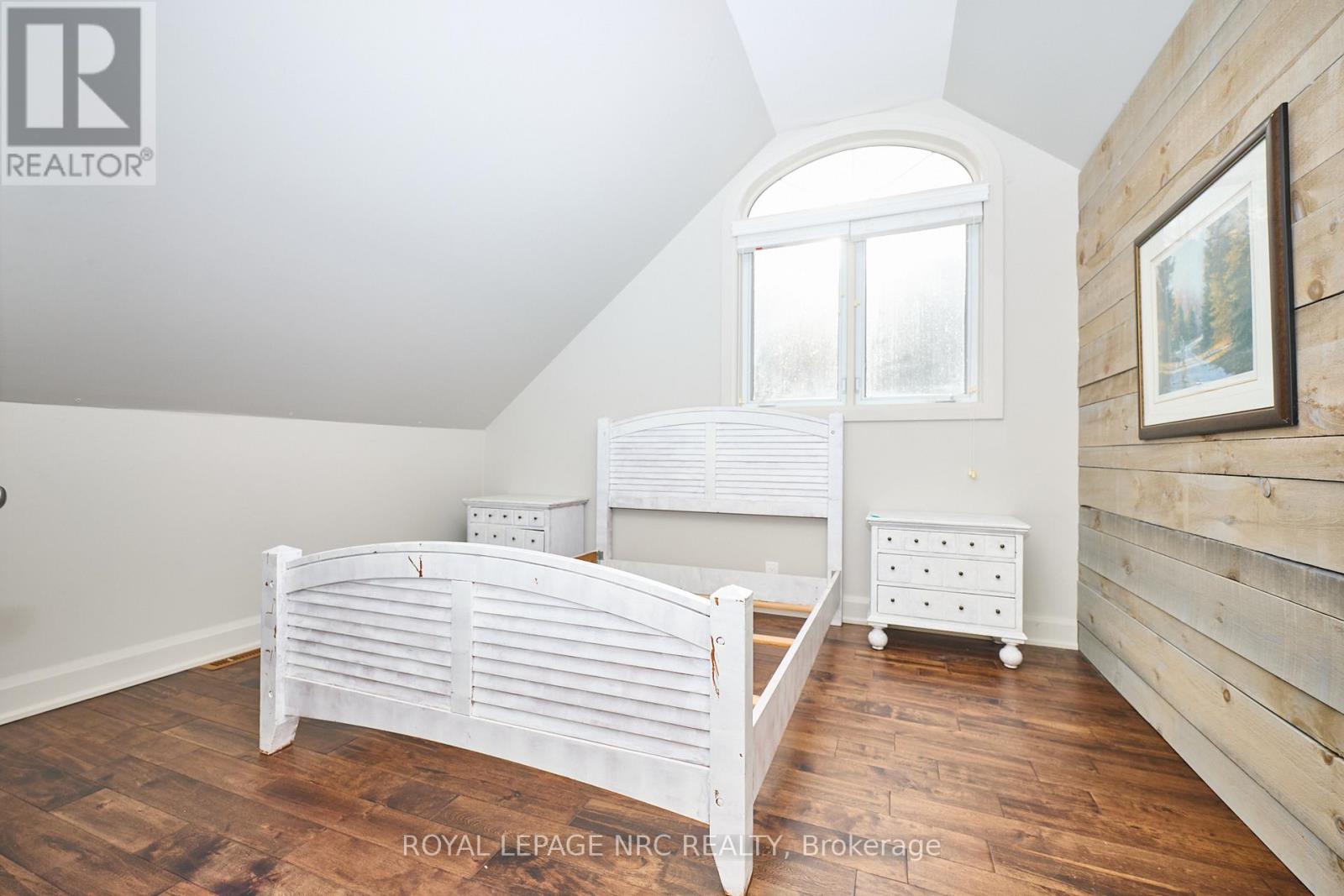 2032 York Road, Niagara-On-The-Lake, Ontario L0S 1J0 - Photo 24 - X12580552