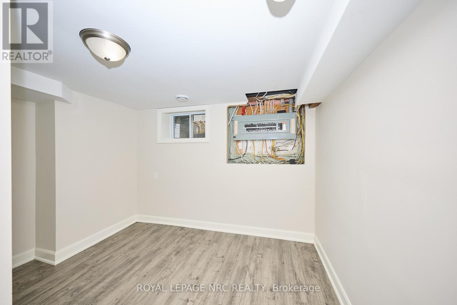 2032 York Road, Niagara-On-The-Lake, Ontario L0S 1J0 - Photo 30 - X12580552