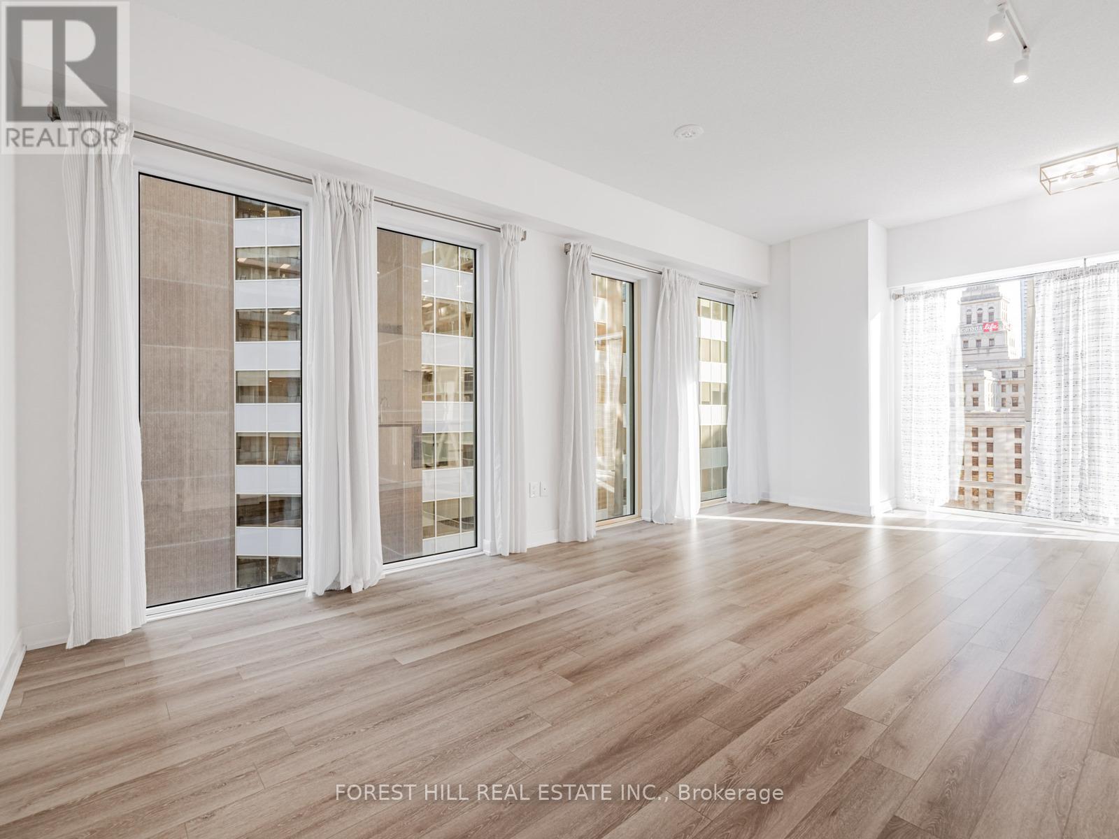 1104 - 238 Simcoe Street, Toronto, Ontario  M5T 0E2 - Photo 11 - C12590496