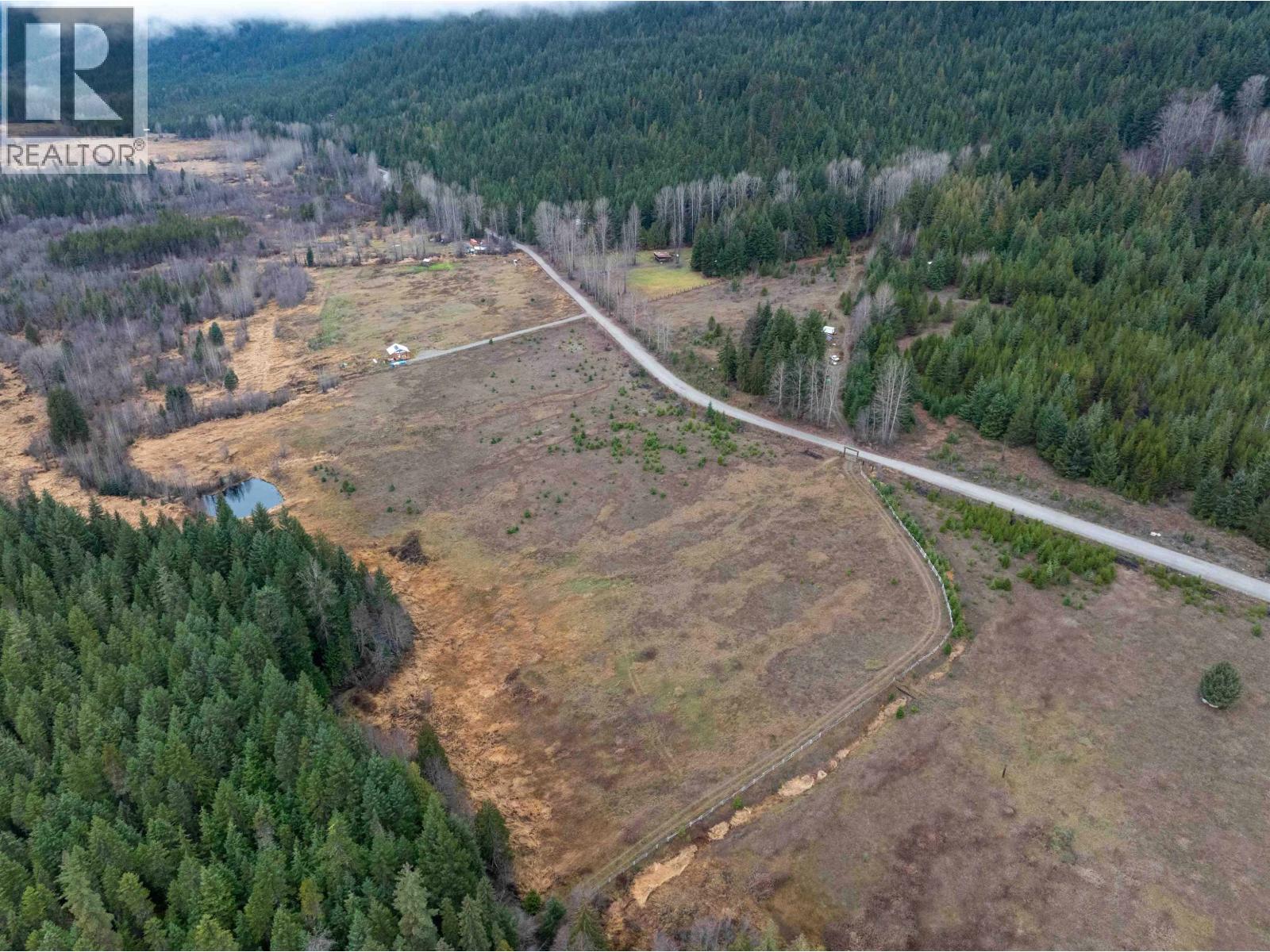 2690 Blackwater Road, D'arcy, British Columbia  V0N 2L3 - Photo 10 - R3072303