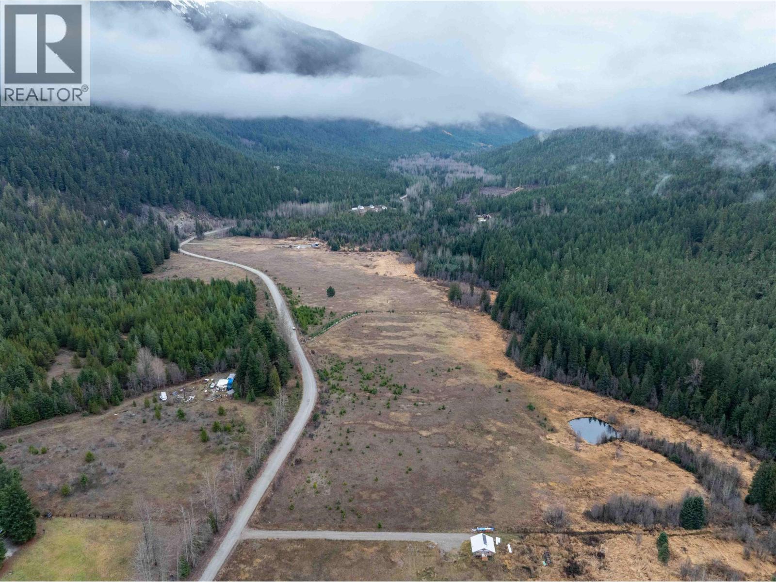 2690 Blackwater Road, D'arcy, British Columbia  V0N 2L3 - Photo 3 - R3072303