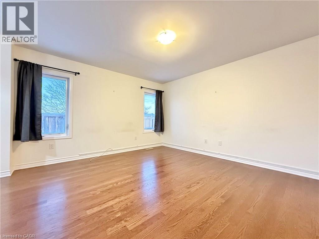 382 Grovehill Crescent Unit# Main, Kitchener, Ontario  N2R 0L5 - Photo 5 - 40791059