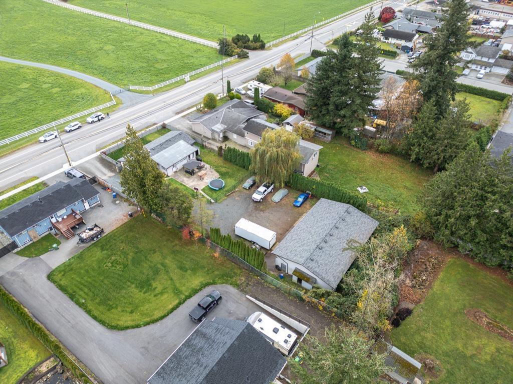 2561 Ross Road, Abbotsford, British Columbia  V4X 1J3 - Photo 38 - R3071780