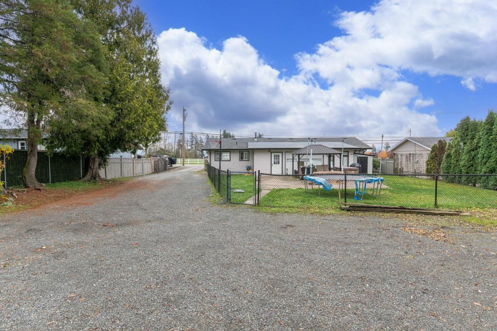 2561 Ross Road, Abbotsford, British Columbia  V4X 1J3 - Photo 32 - R3071780