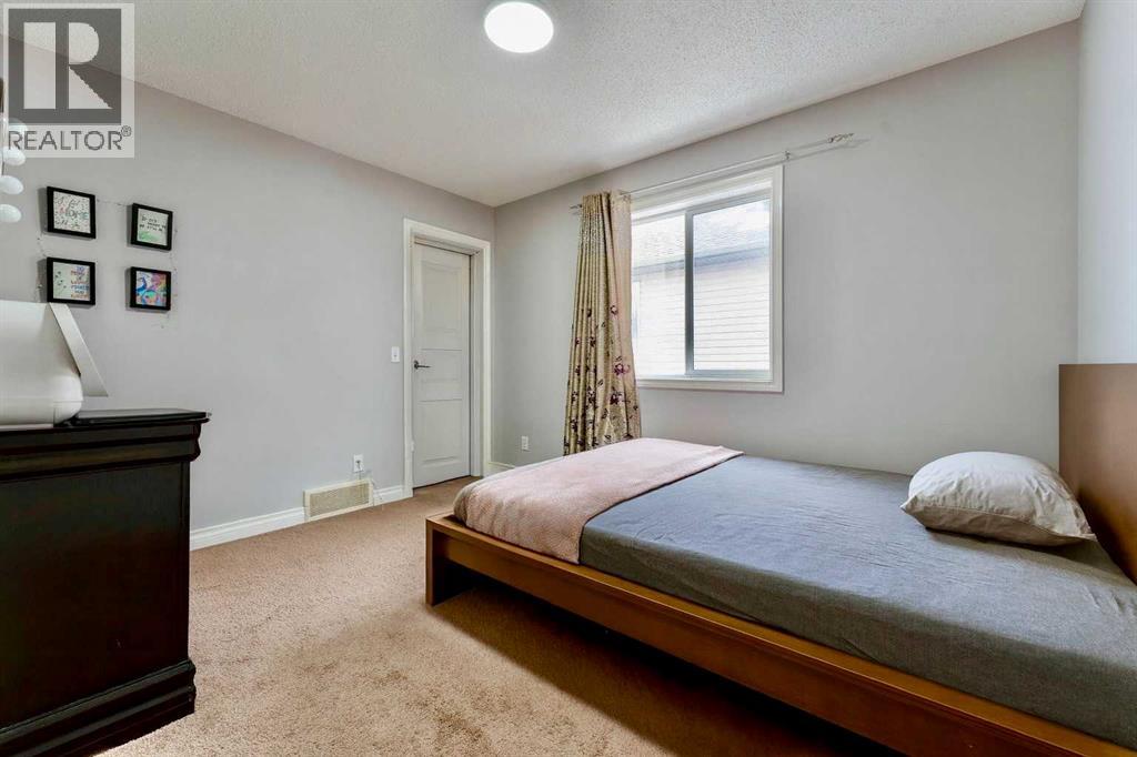 236 Willowmere Way, Chestermere, Alberta  T1X 0E1 - Photo 24 - A2273518