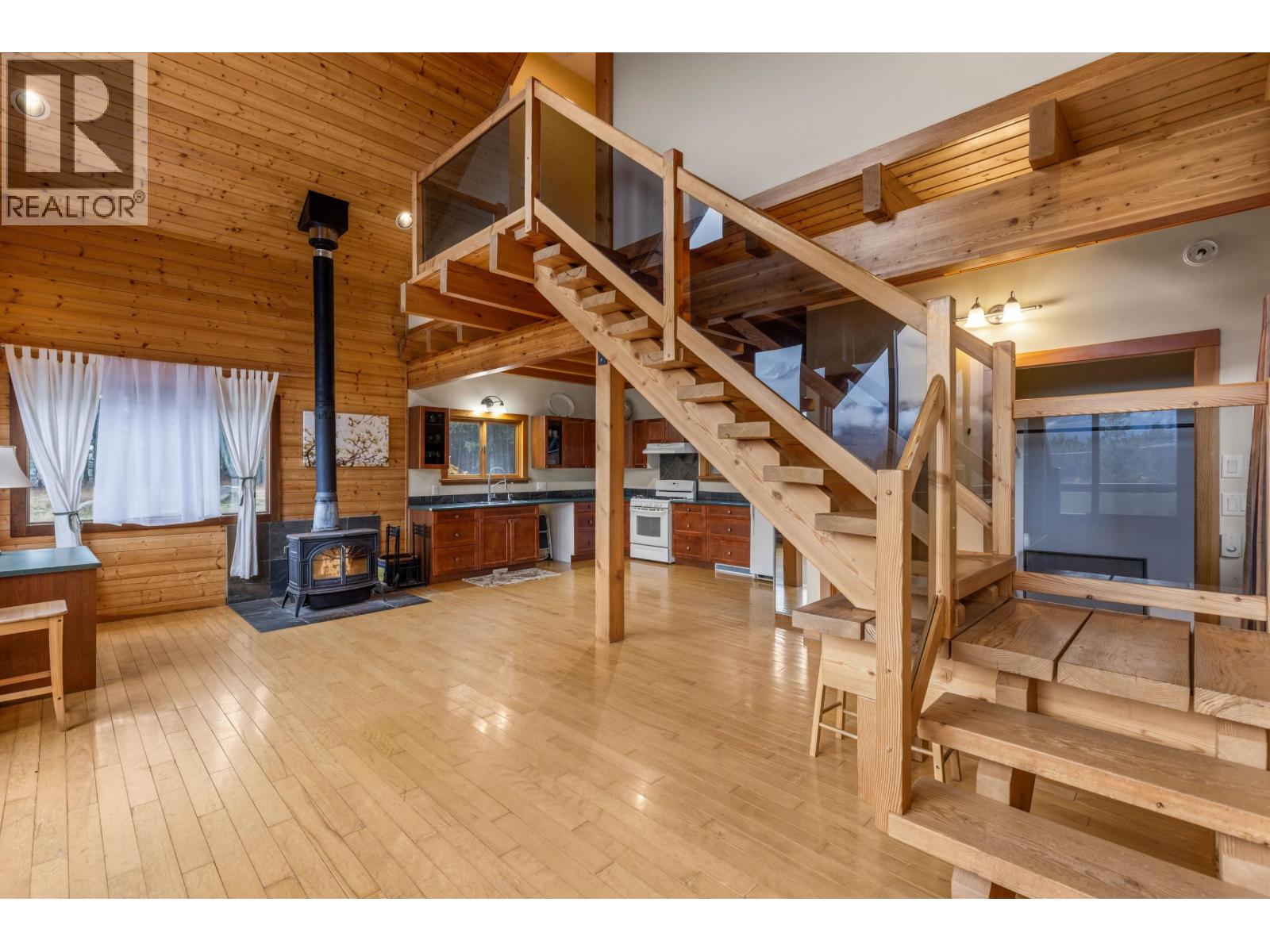 3492 Blackwater Road, D'arcy, British Columbia  V0N 1L0 - Photo 7 - R3072305