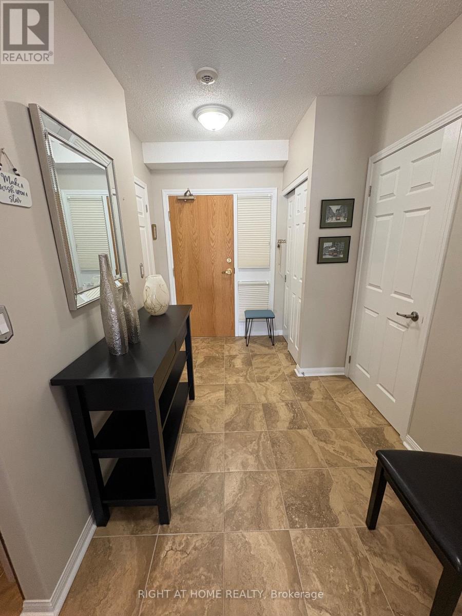 402 - 94 Dean Avenue, Barrie, Ontario L4N 0M3 - Photo 32 - S12591182