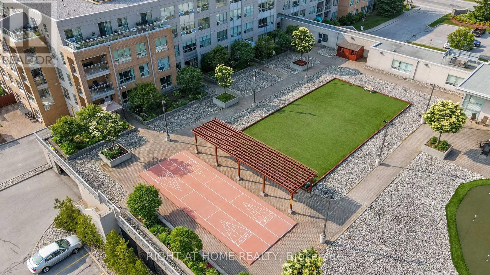 402 - 94 Dean Avenue, Barrie, Ontario L4N 0M3 - Photo 4 - S12591182