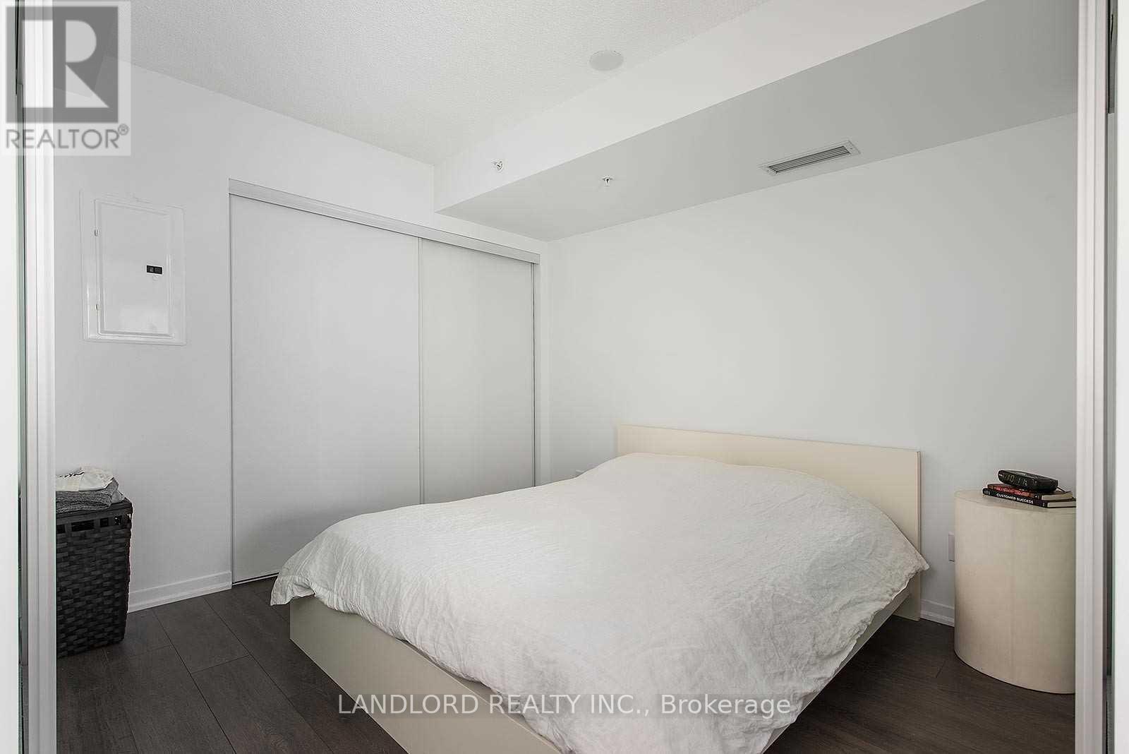 706 - 68 Abell Street, Toronto, Ontario  M6B 0B1 - Photo 8 - C12603062