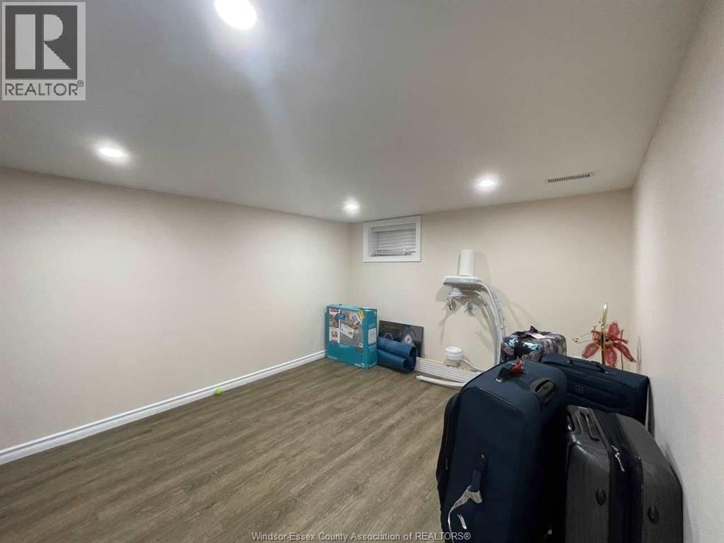 330 Elliott Avenue, Windsor, Ontario  N9A 5Z1 - Photo 39 - 25031139