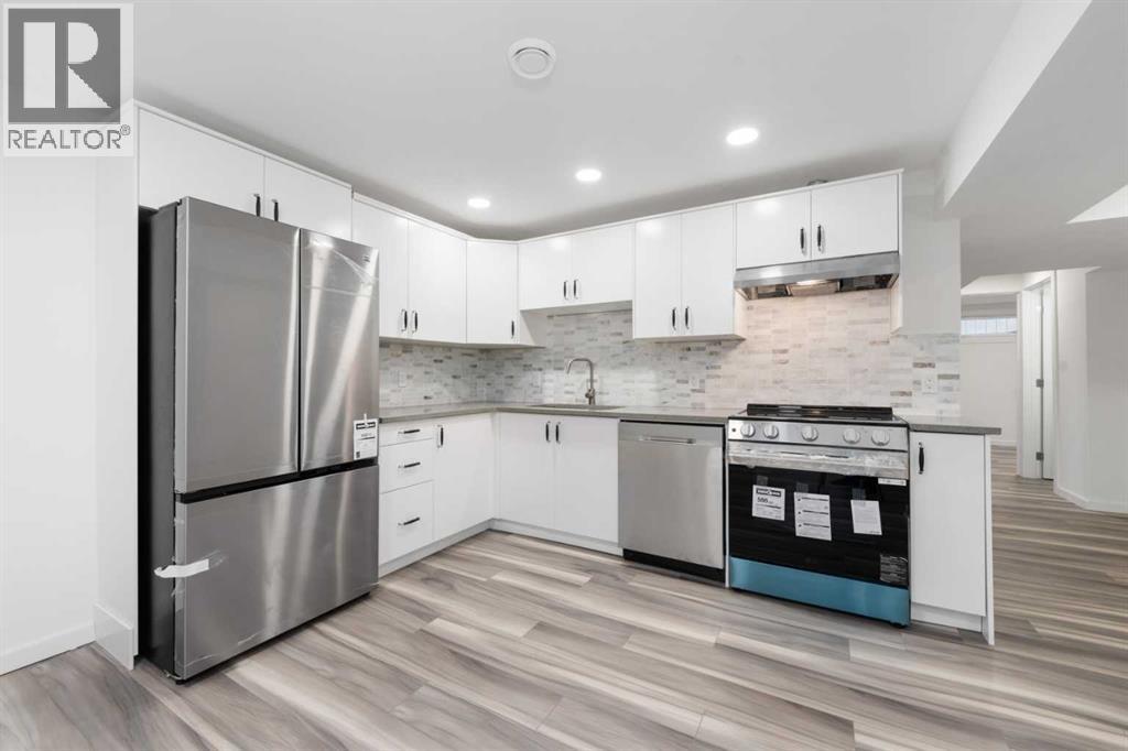 28 Henefer Road Sw, Calgary, Alberta  T2V 3B4 - Photo 17 - A2257870