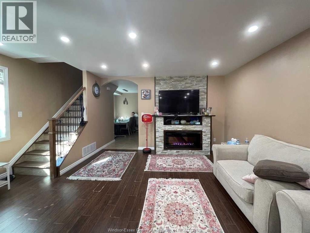 330 Elliott Avenue Unit# Upper, Windsor, Ontario  N9A 5Z1 - Photo 7 - 25031192