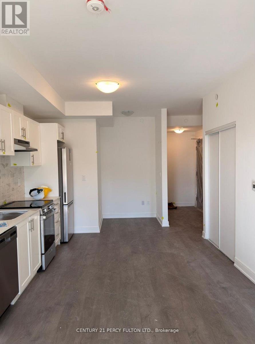 609 - 705 Davis Drive, Newmarket, Ontario  L3Y 2R3 - Photo 3 - N12603064