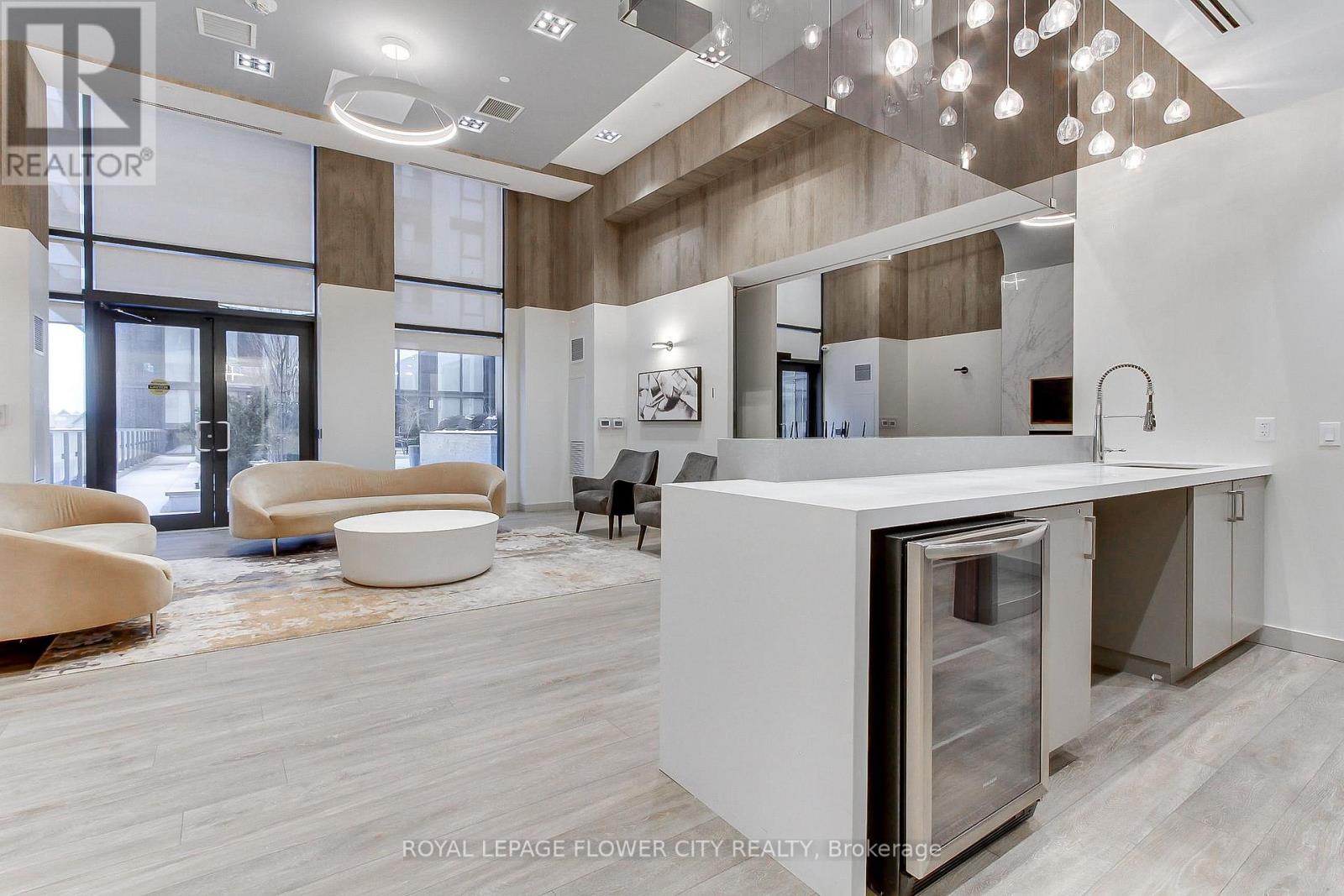 1502 - 105 Oneida Crescent, Richmond Hill, Ontario L4B 0G9 - Photo 43 - N12603066