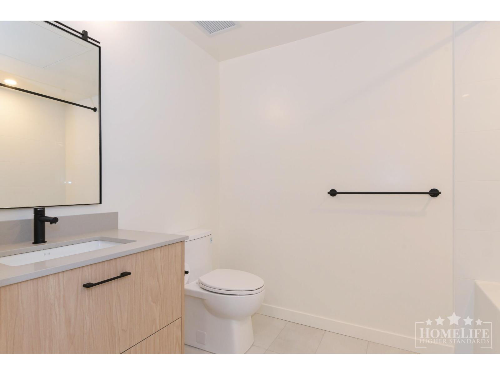 203 27249 Aldergrove Town Centre Drive, Langley, British Columbia V3S 2P5 - Photo 10 - R3072334