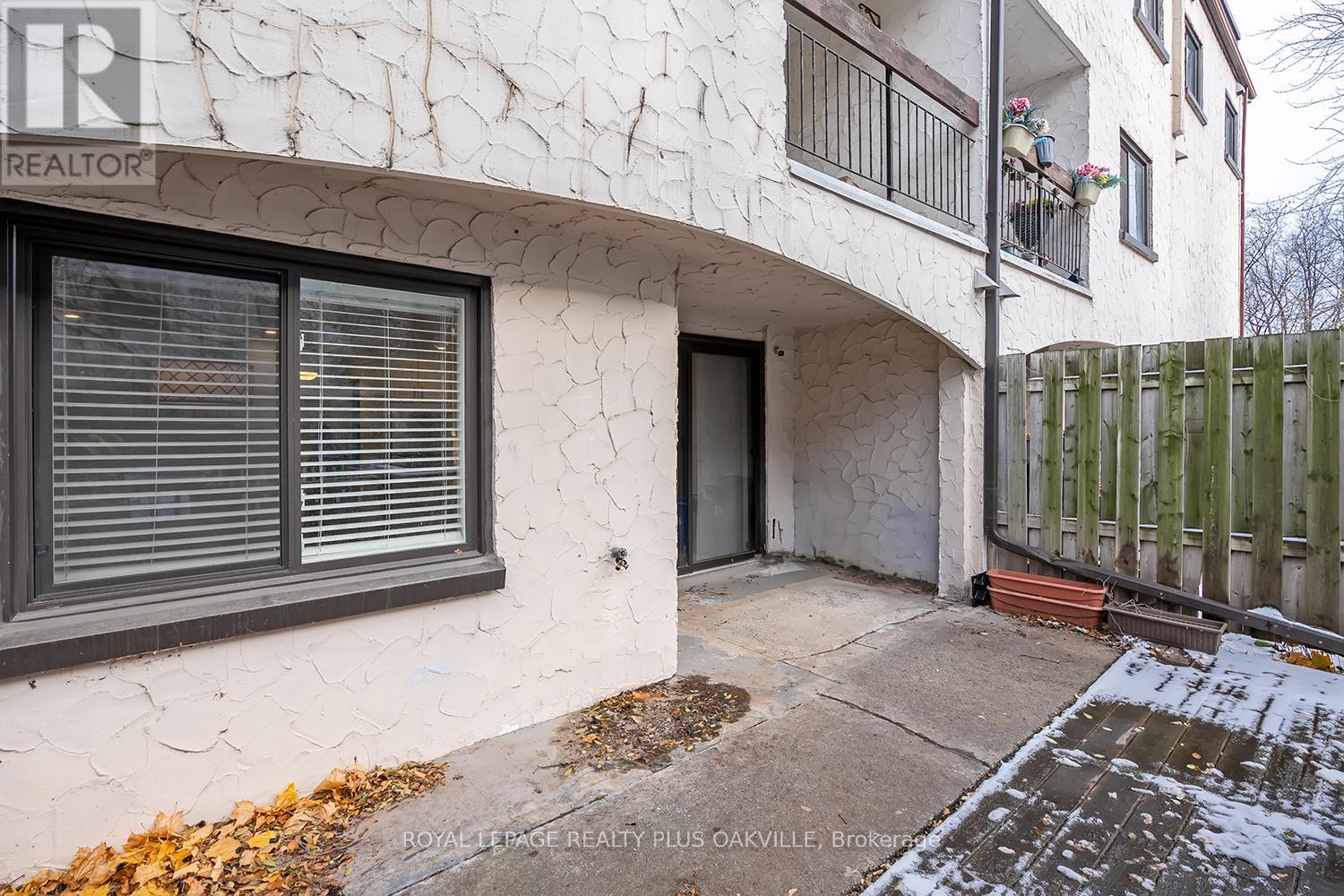 136 - 1058 Falgarwood Drive, Oakville, Ontario  L6H 2P3 - Photo 26 - W12603068