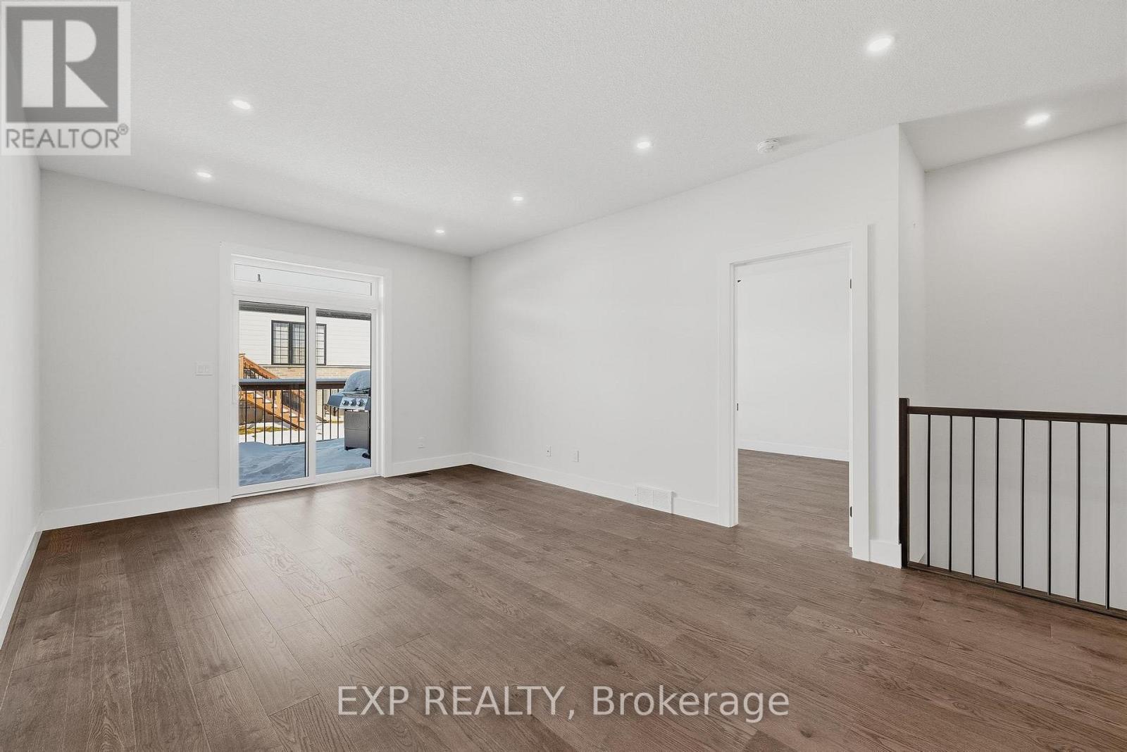 4 Elgin Street W, Norwich (Norwich Town), Ontario  N0J 1P0 - Photo 13 - X12603042