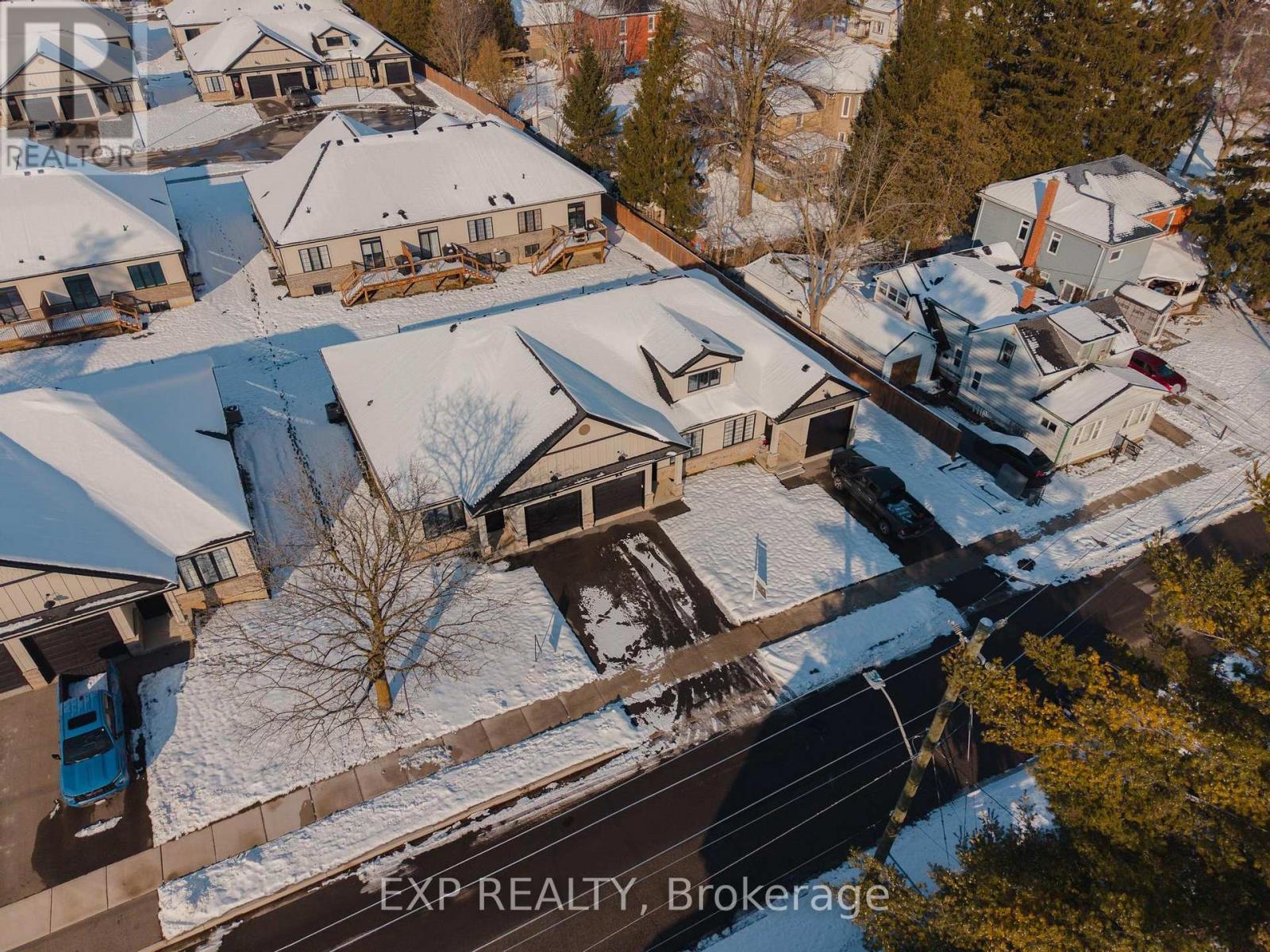 4 Elgin Street W, Norwich (Norwich Town), Ontario  N0J 1P0 - Photo 23 - X12603042