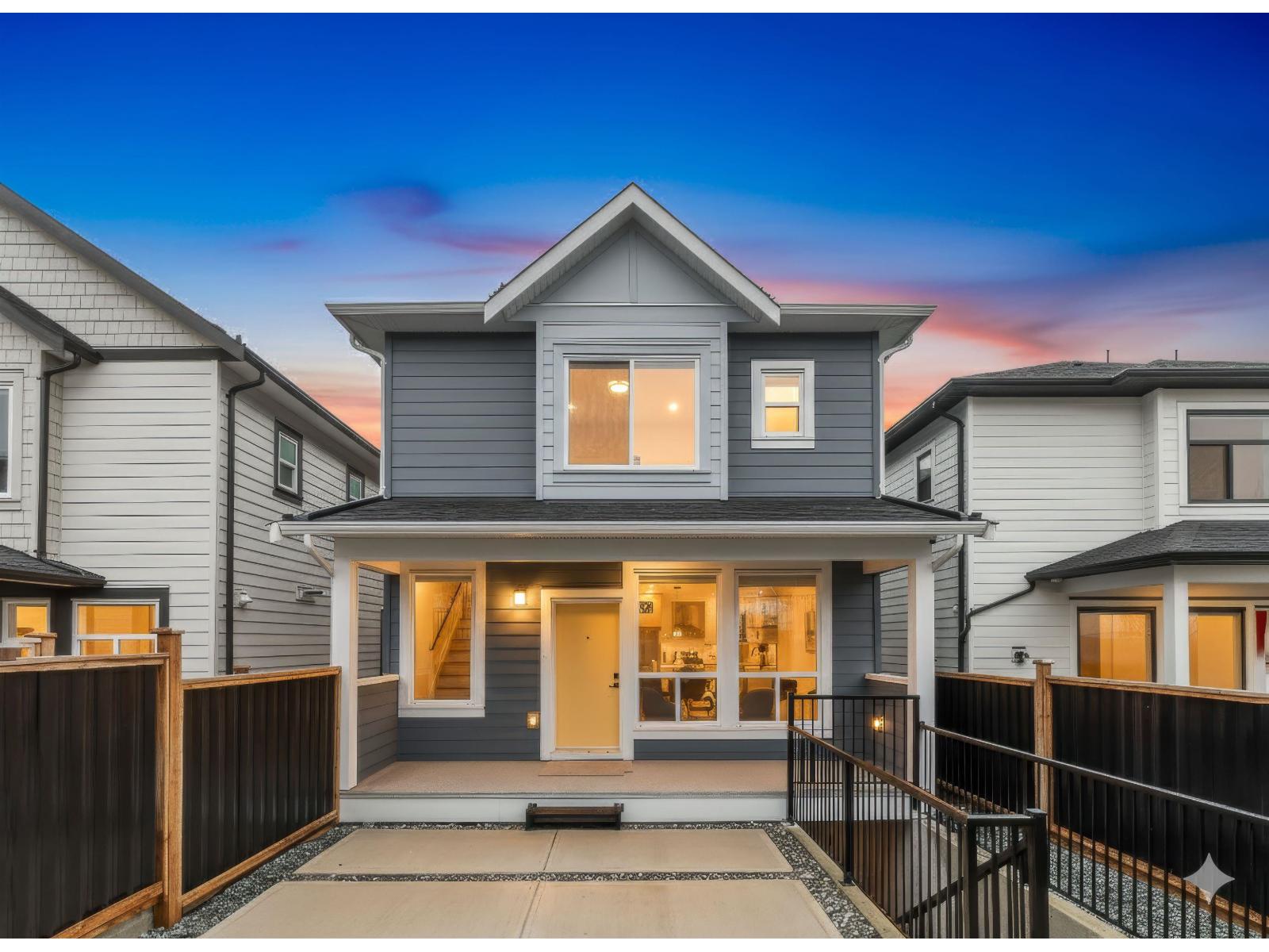 102 16689 16 AVENUE, surrey, British Columbia