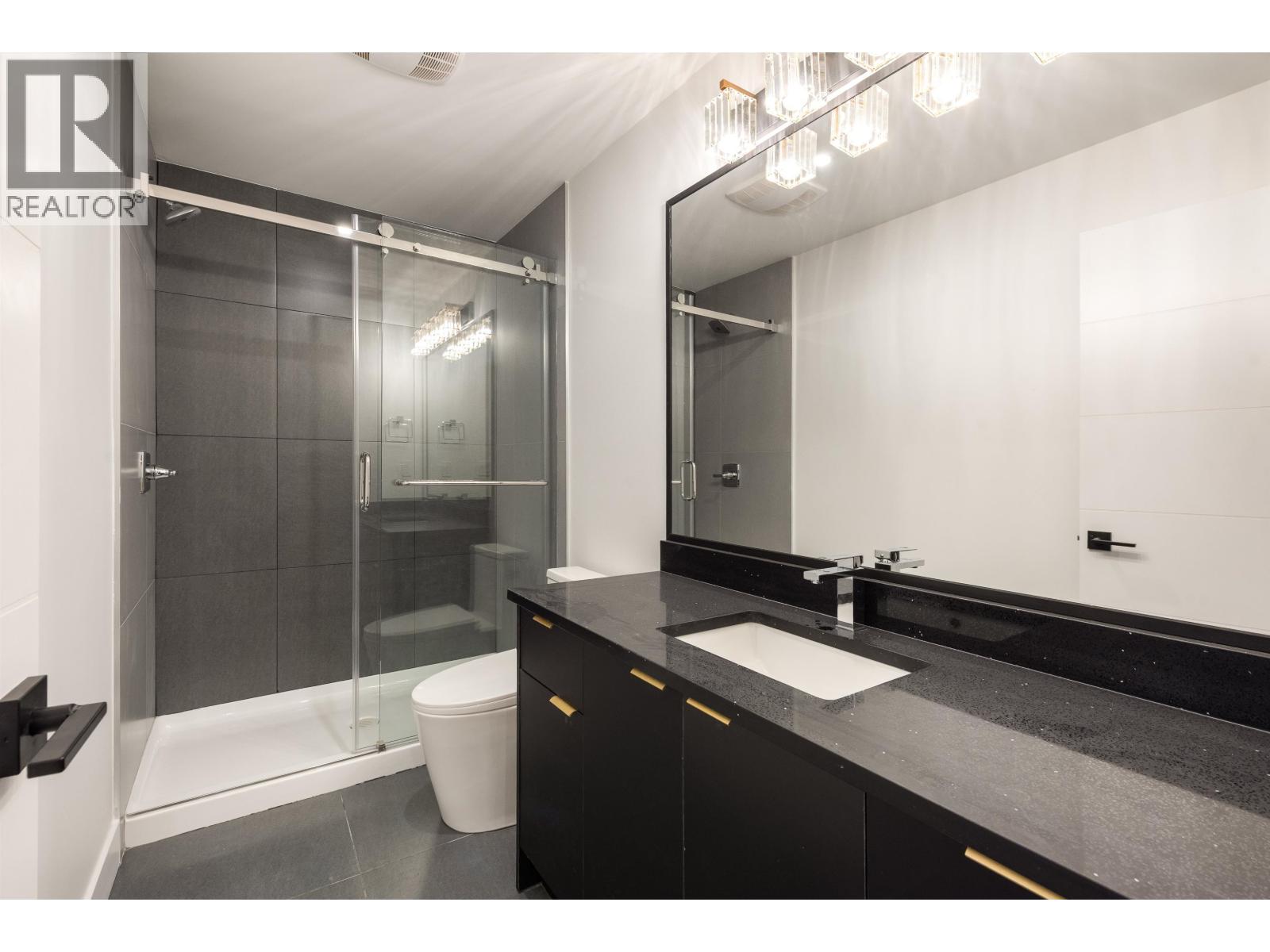 881 Porter Street, Coquitlam, British Columbia  V3J 5B9 - Photo 33 - R3072310