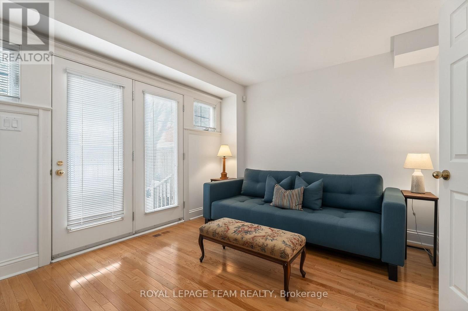 207 First Avenue, Ottawa, Ontario  K1S 2G5 - Photo 3 - X12603080