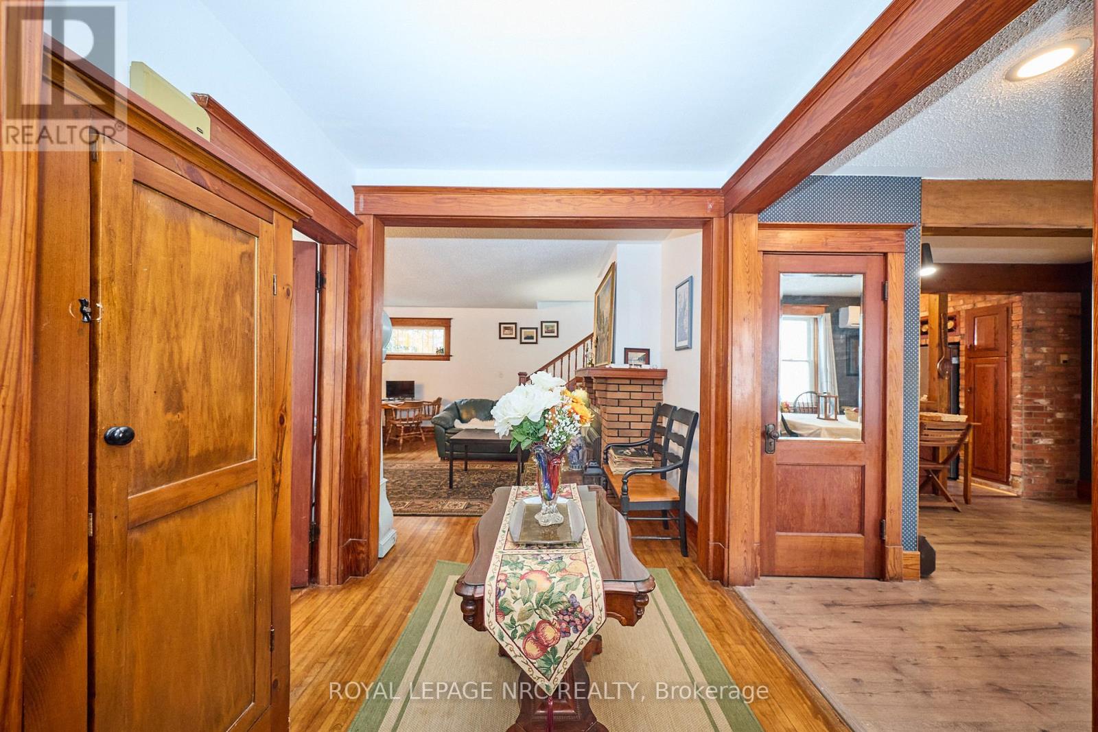 517 Crescent Road, Fort Erie, Ontario  L2A 4R1 - Photo 11 - X12603118