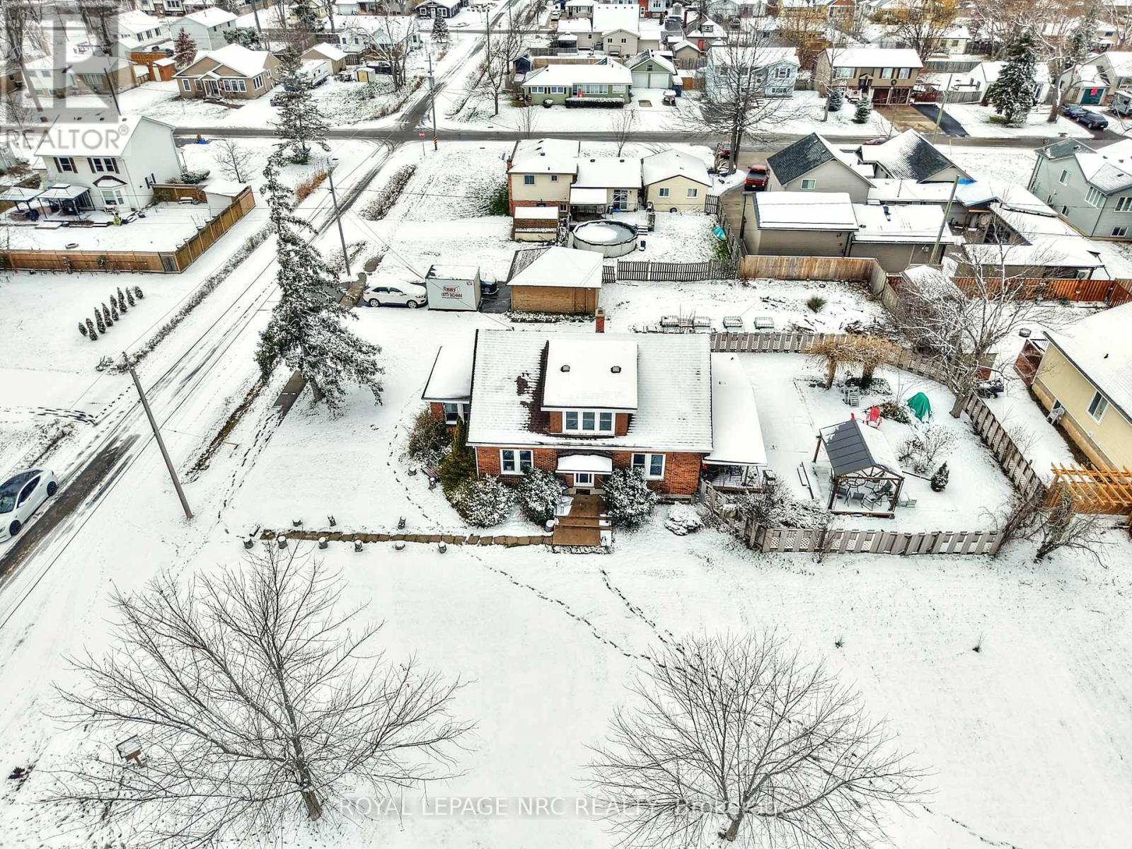 517 Crescent Road, Fort Erie, Ontario  L2A 4R1 - Photo 7 - X12603118