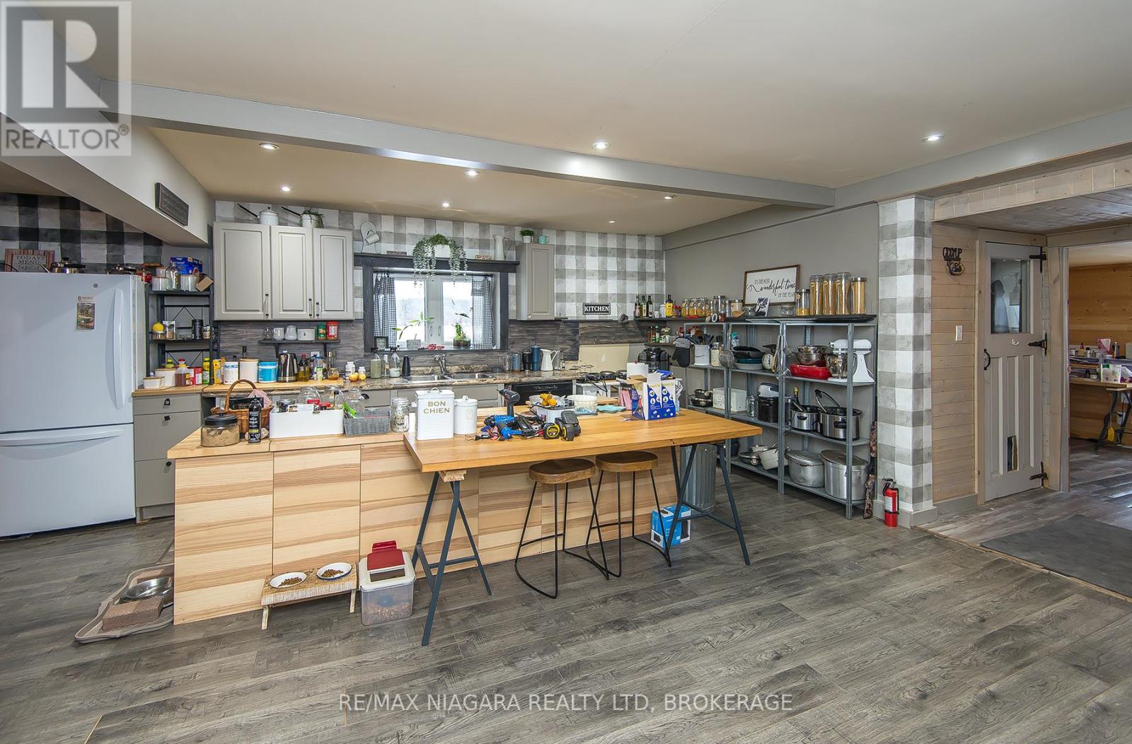 1937 Brookfield Road, Port Colborne, Ontario  L3K 5V3 - Photo 16 - X12603122