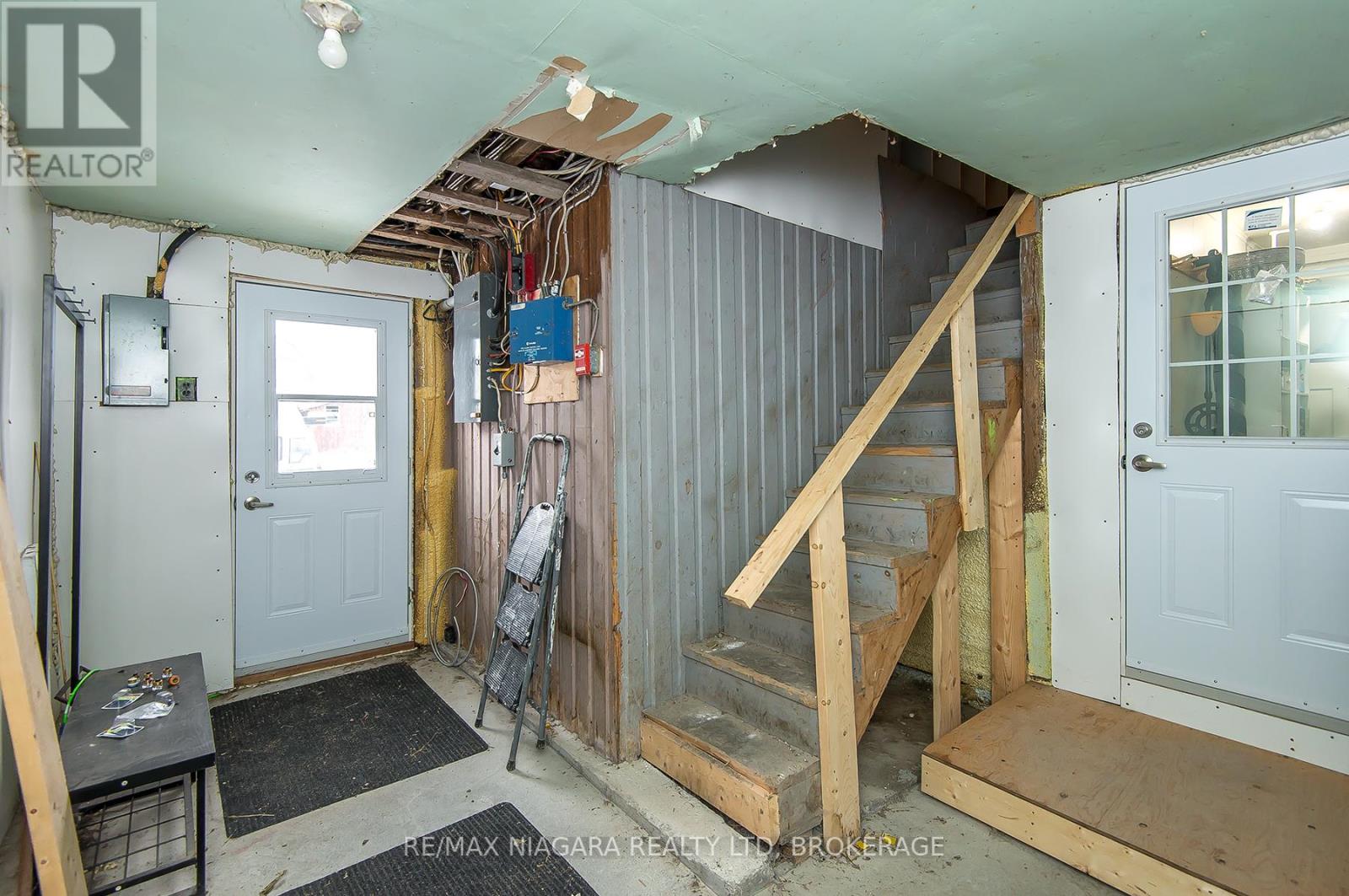 1937 Brookfield Road, Port Colborne, Ontario  L3K 5V3 - Photo 21 - X12603122