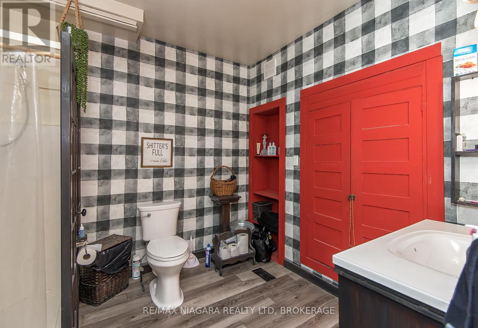 1937 Brookfield Road, Port Colborne, Ontario  L3K 5V3 - Photo 28 - X12603122