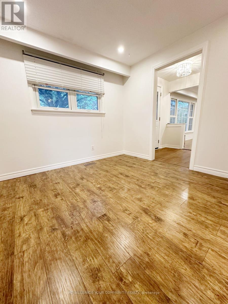 93 Hill Drive, Aurora, Ontario  L4G 3A9 - Photo 20 - N12480052