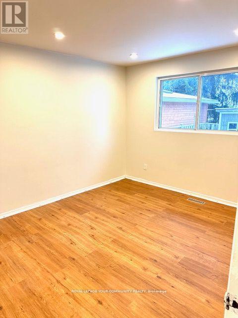 93 Hill Drive, Aurora, Ontario L4G 3A9 - Photo 9 - N12480052