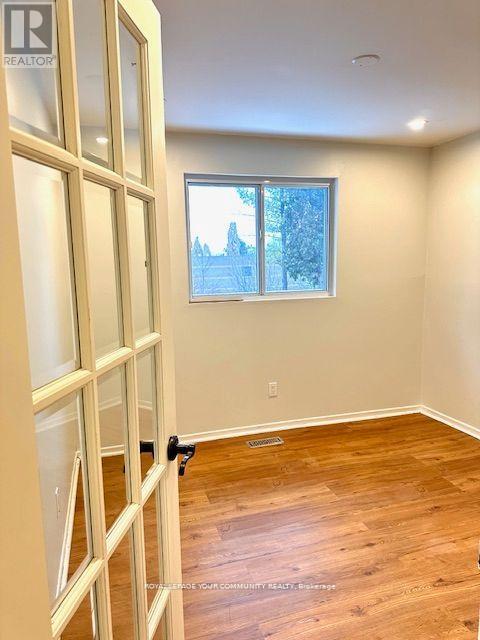 93 Hill Drive, Aurora, Ontario L4G 3A9 - Photo 8 - N12480052