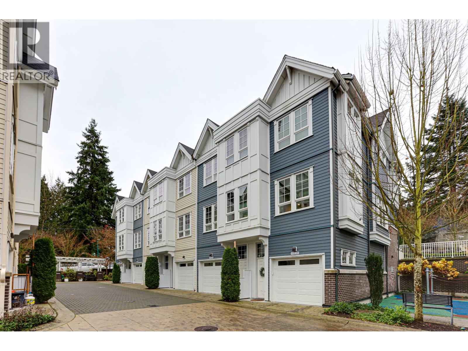 2126 St Johns Street Street, Port Moody, British Columbia  V3H 0J5 - Photo 28 - R3071971