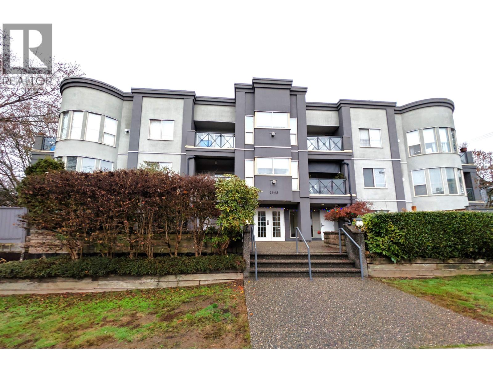 105 2345 Central Avenue, Port Coquitlam, British Columbia V3C 1V9 - Photo 2 - R3072313