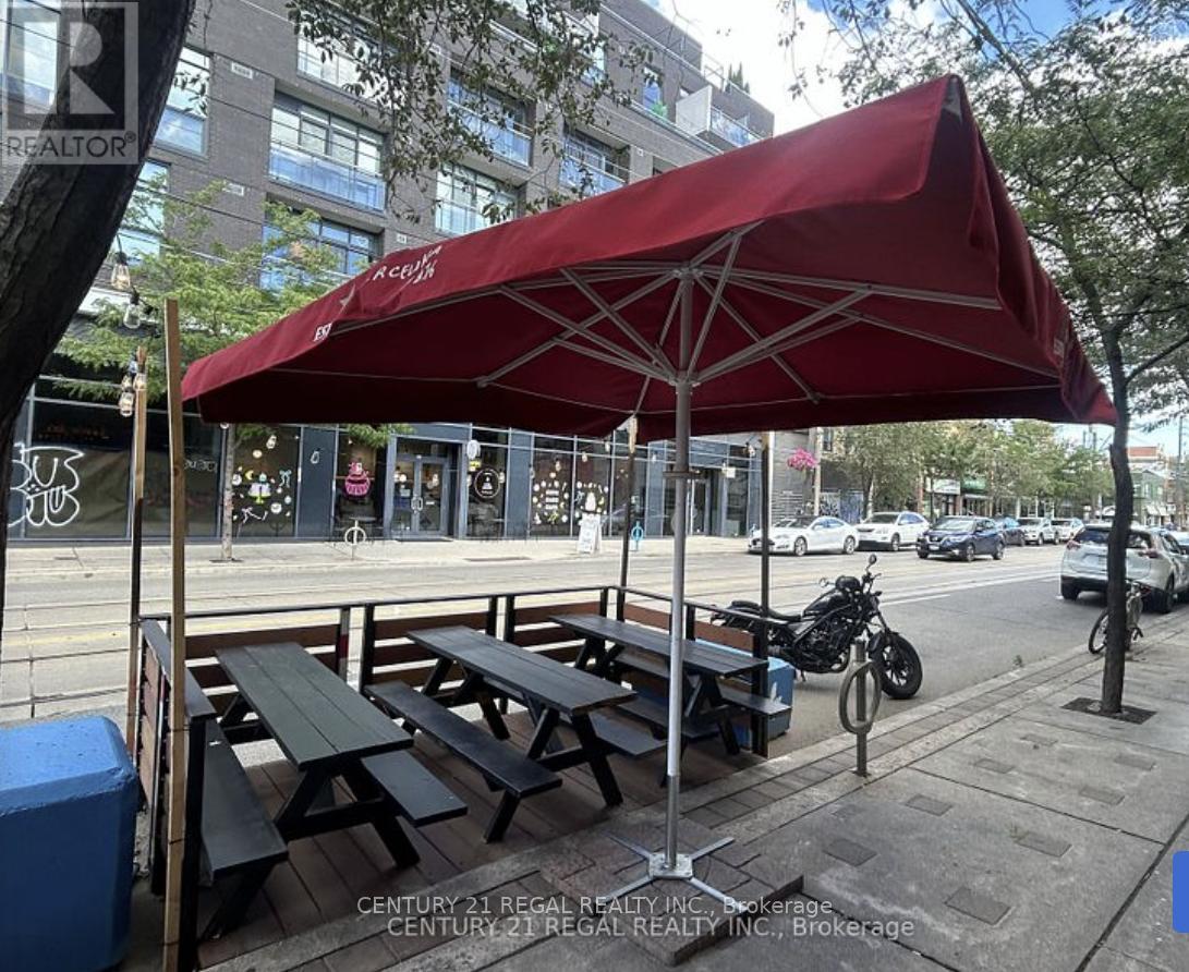 869 Dundas Street W, Toronto, Ontario  M6J 1V6 - Photo 2 - C12603072