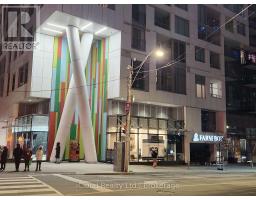 1015 - 576 FRONT STREET W