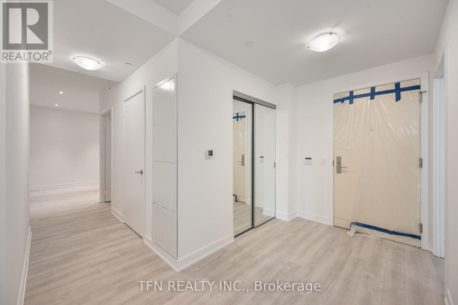 612 - 15 Richardson Street, Toronto, Ontario  M5A 0Y5 - Photo 8 - C12603114