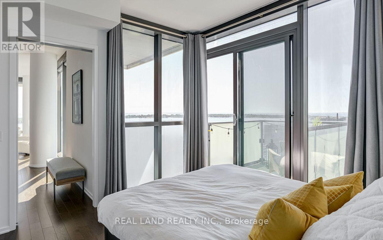 2009 - 16 Bonnycastle Street, Toronto, Ontario  M5A 0C9 - Photo 10 - C12603120