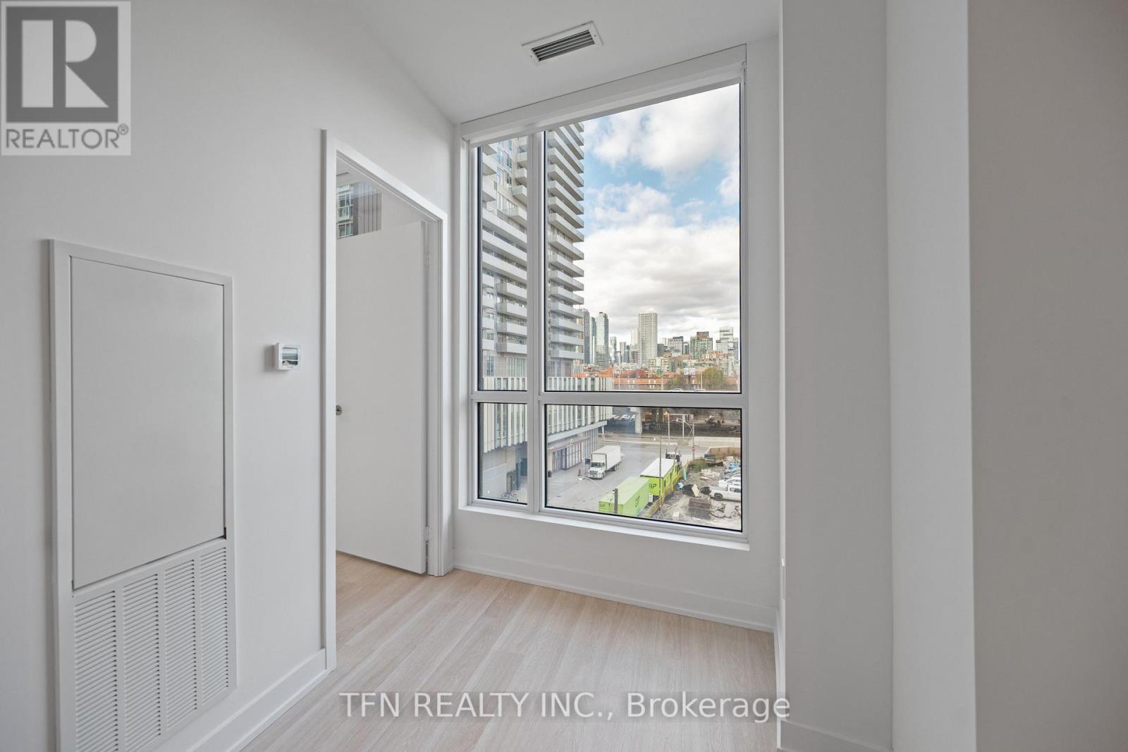 532 - 15 Richardson Street, Toronto, Ontario  M5A 0Y5 - Photo 9 - C12603132