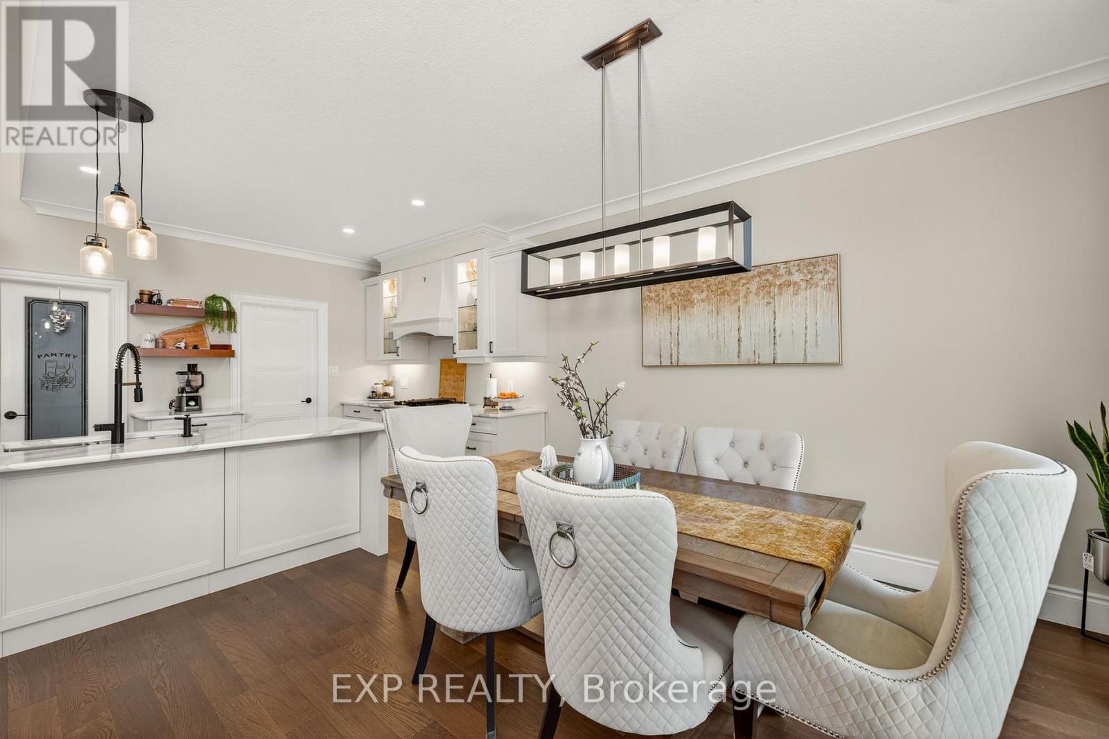 116 Spencer Avenue, Lucan Biddulph, Ontario  N0M 2J0 - Photo 6 - X12426635